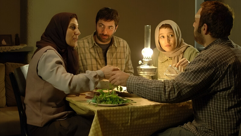 دانلود فیلم اینجا بدون من